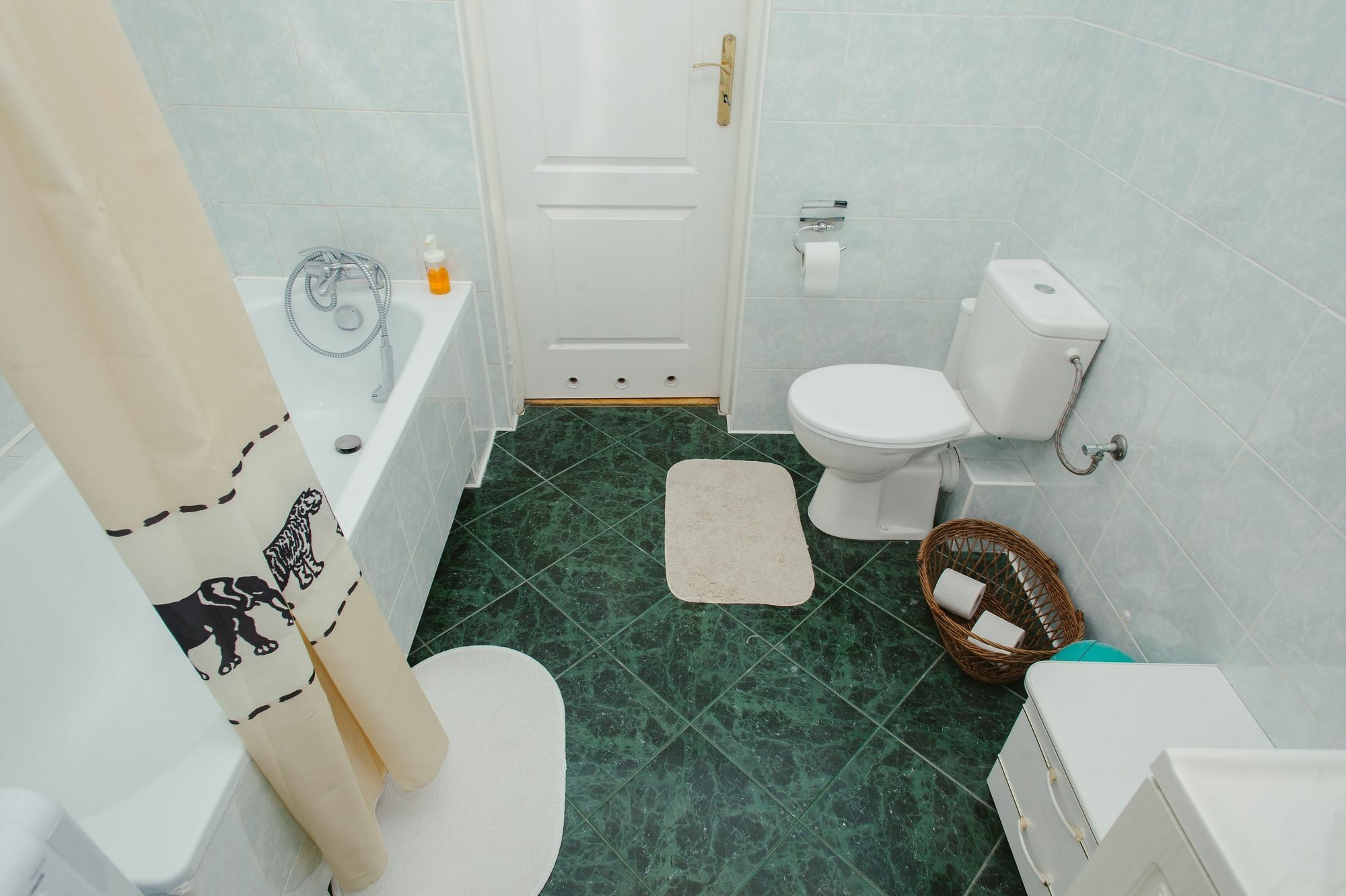 Lucka Rooms - Hey Jude  Warschau Buitenkant foto